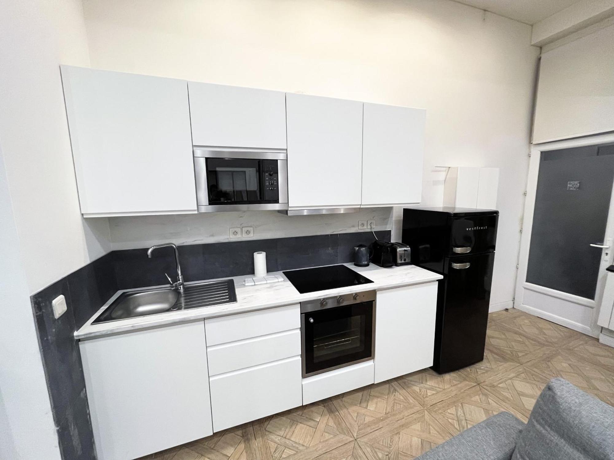 Urban Flat 66 - Pretty 3 Bedroom In Appartamento *
