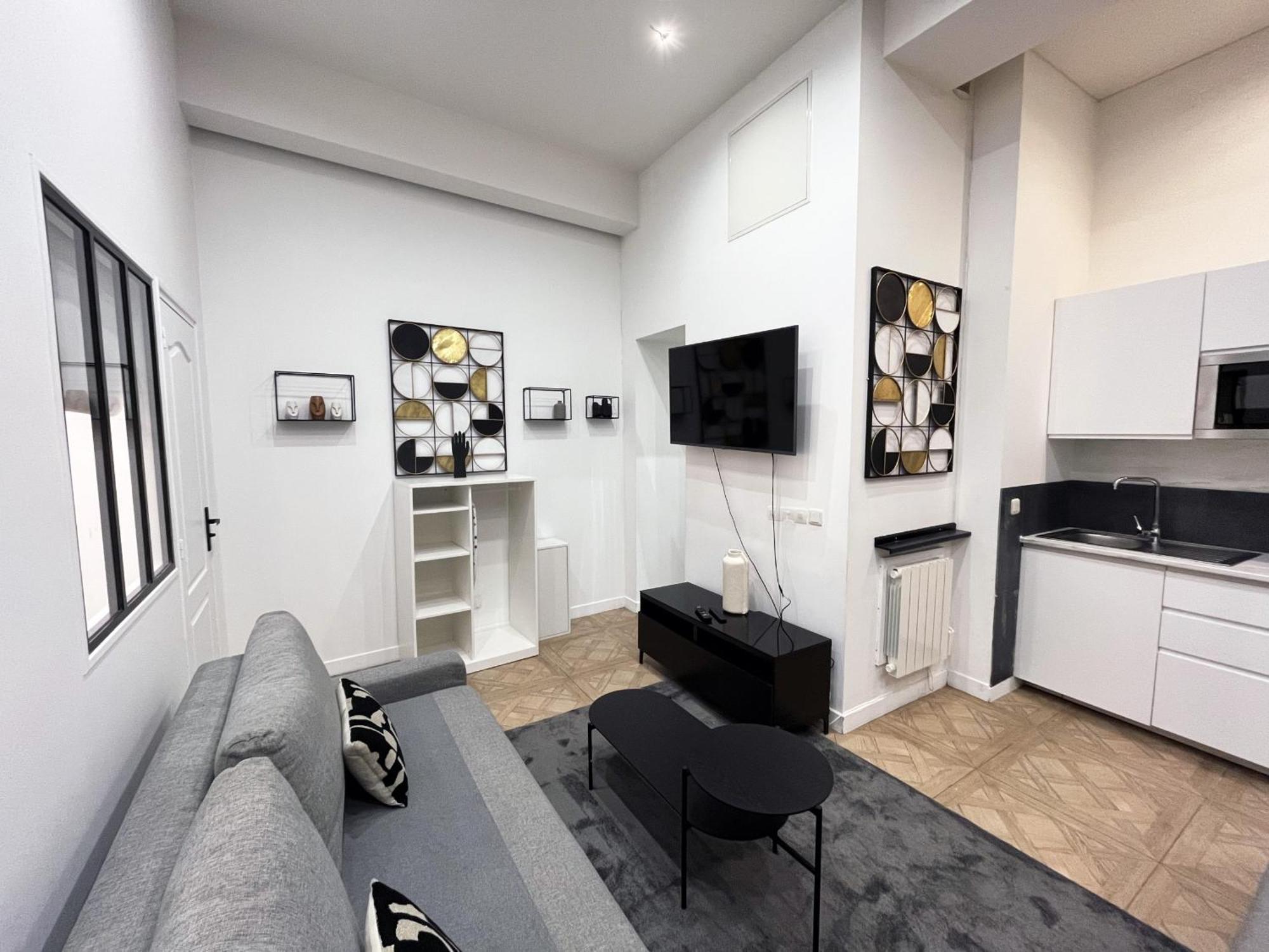 Urban Flat 66 - Pretty 3 Bedroom In Parigi