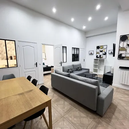 Urban Flat 66 - Pretty 3 Bedroom In * Paris